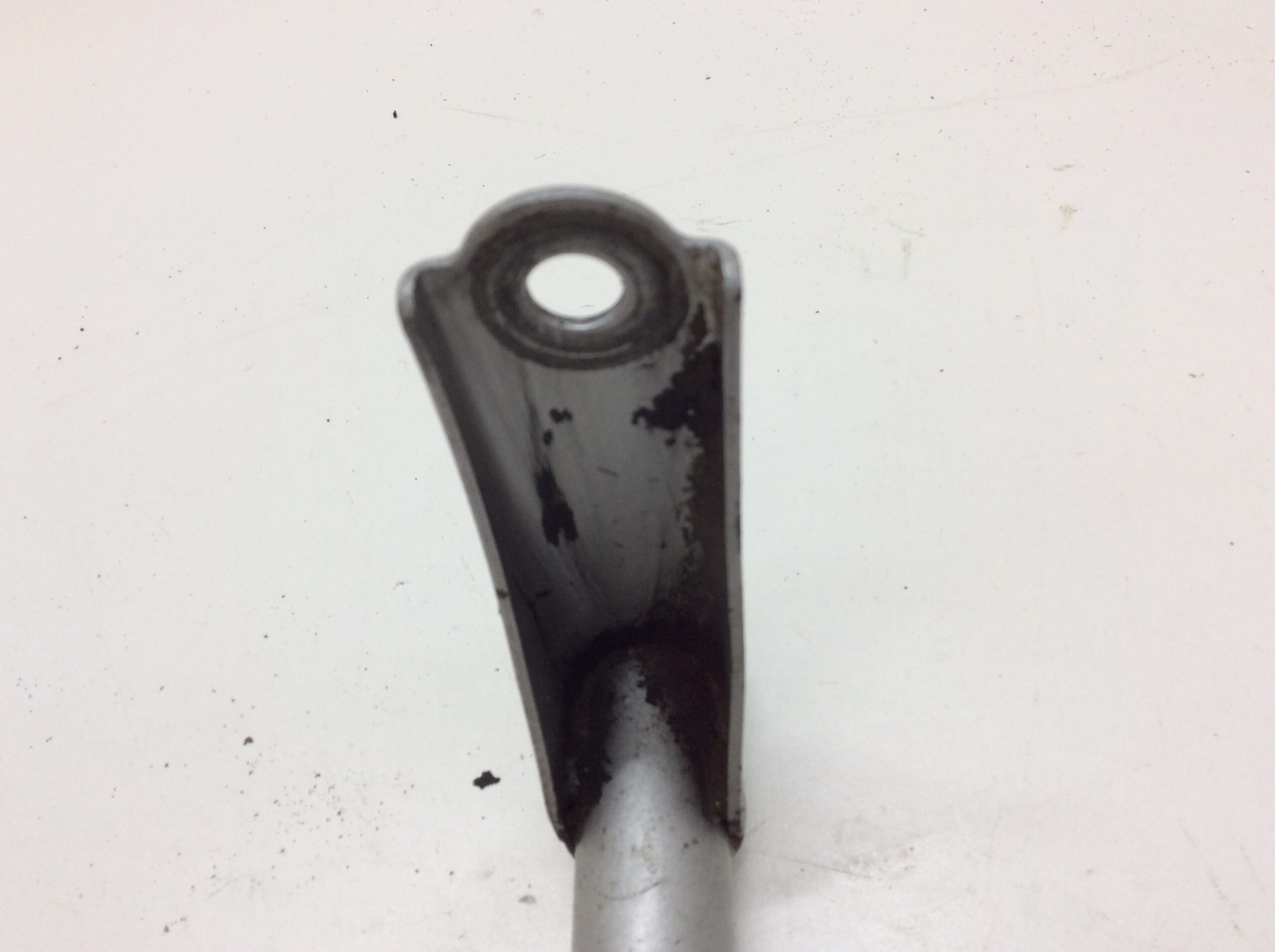 2007 Yamaha Lower Rear Swing Arm - Image 4