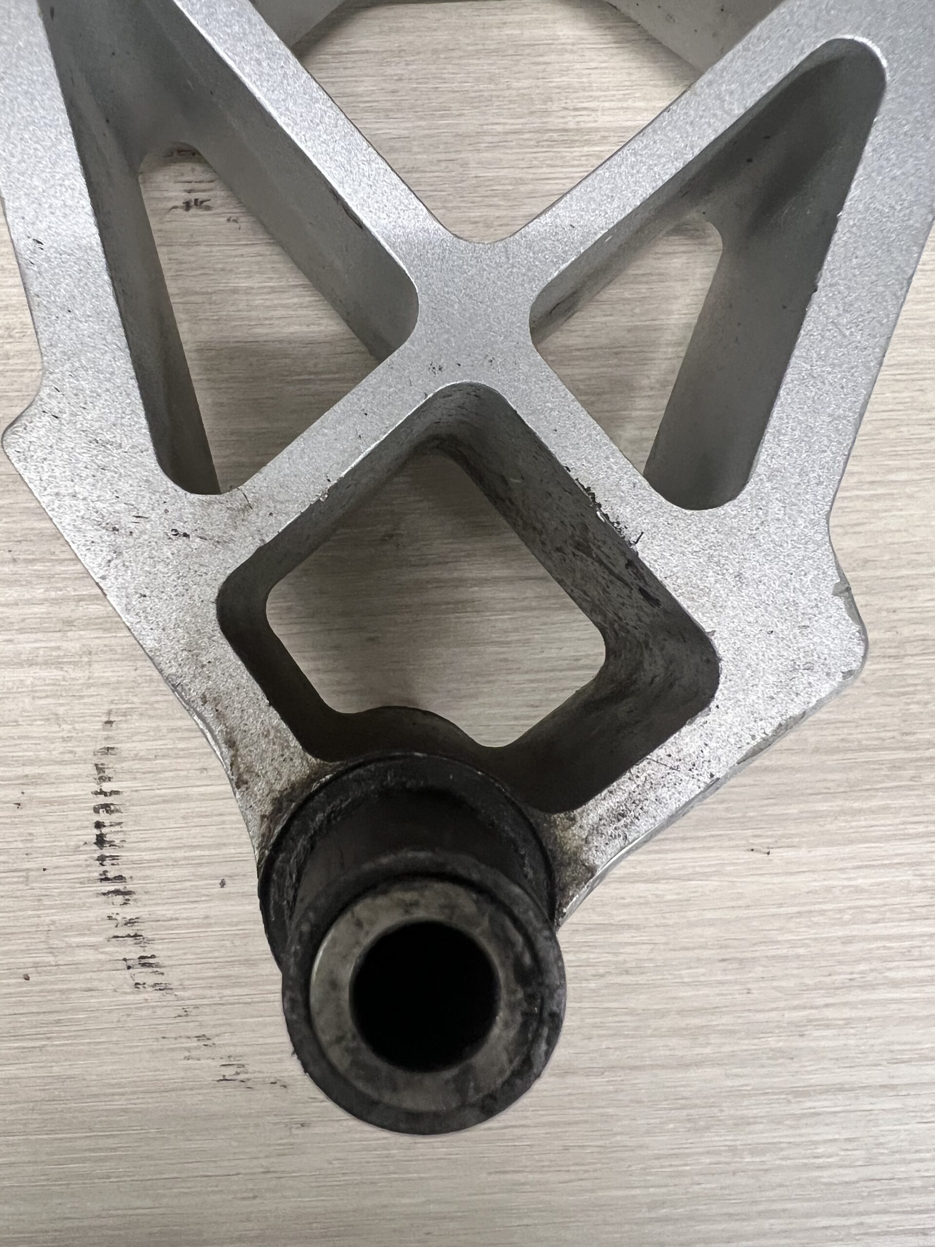 2009 Yamaha Left Spindle - Image 10