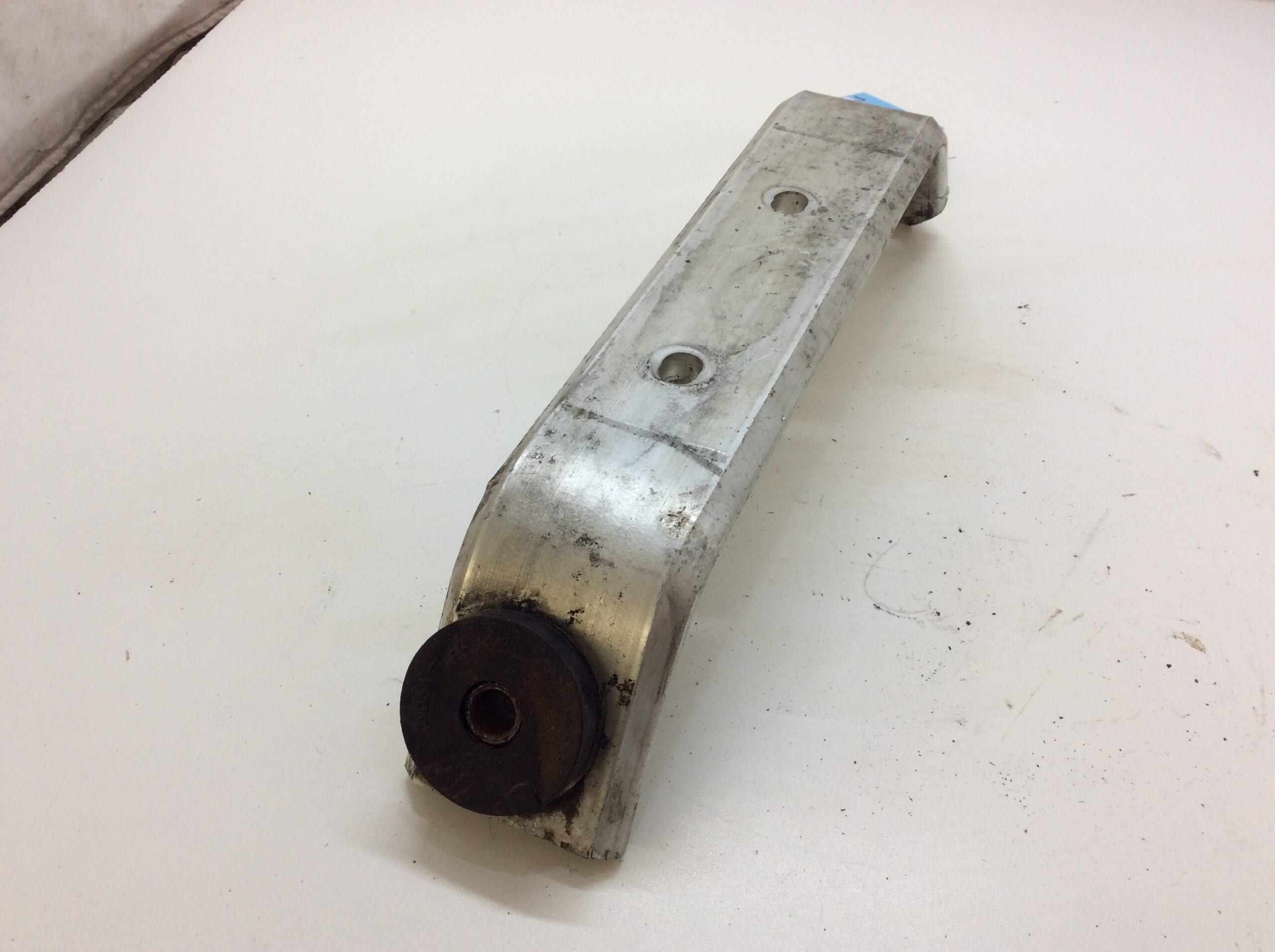 1987 Polaris LH Motor Mount Plate - Image 4