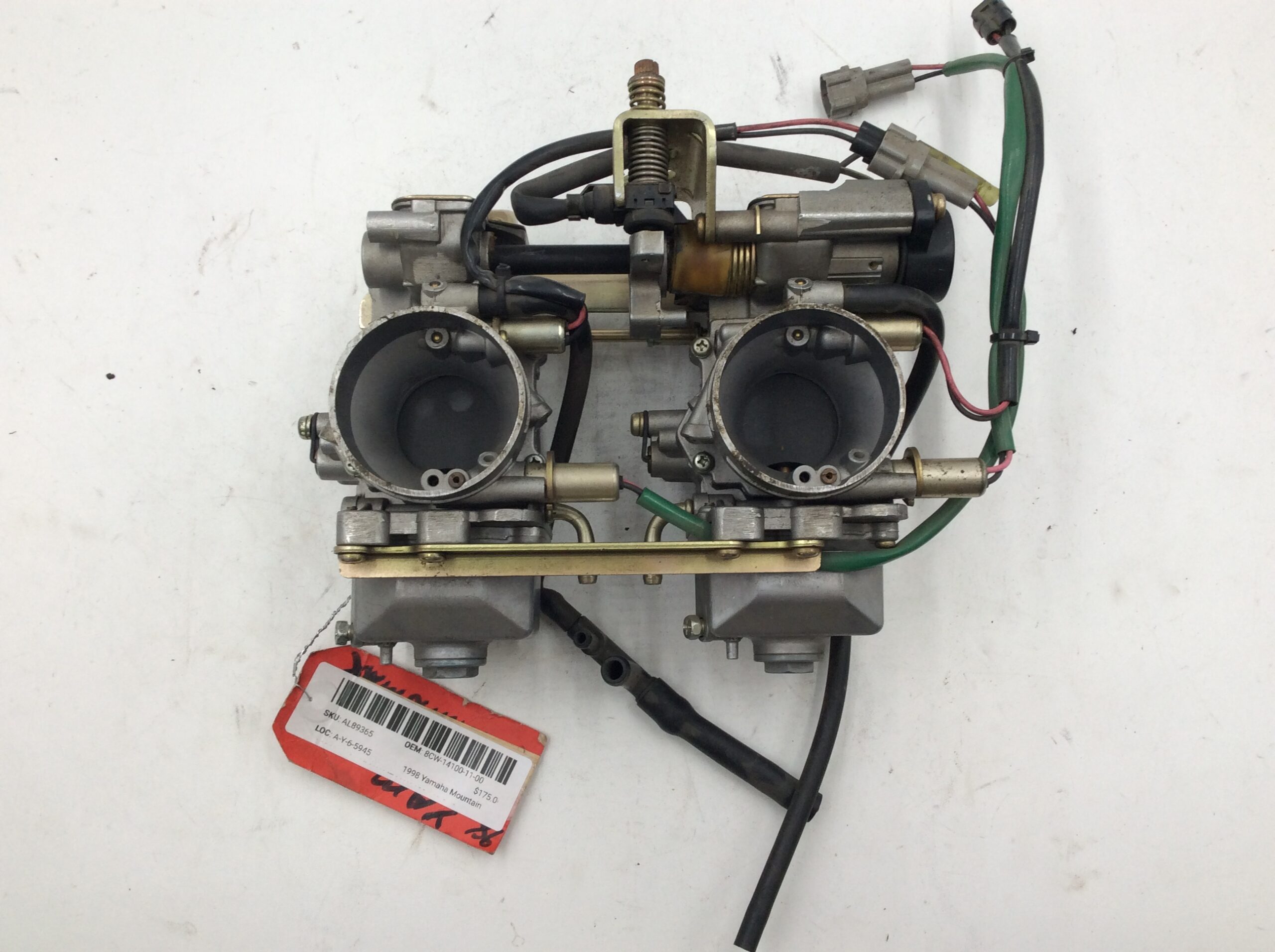 1998 Yamaha VMAX MT MAX 600 L/C Carburetor - Image 2