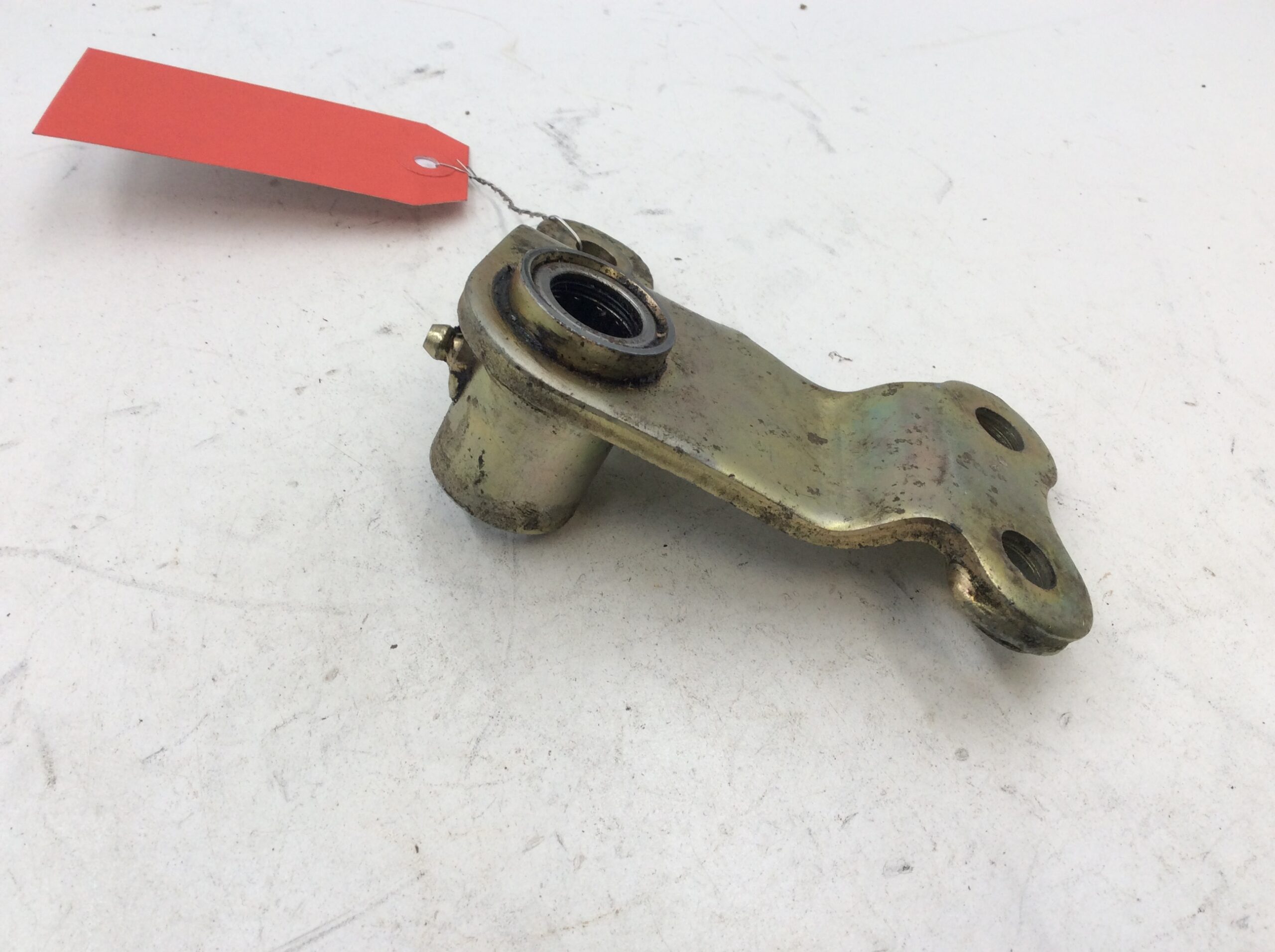 2001 Yamaha BELL CRANK - Image 3