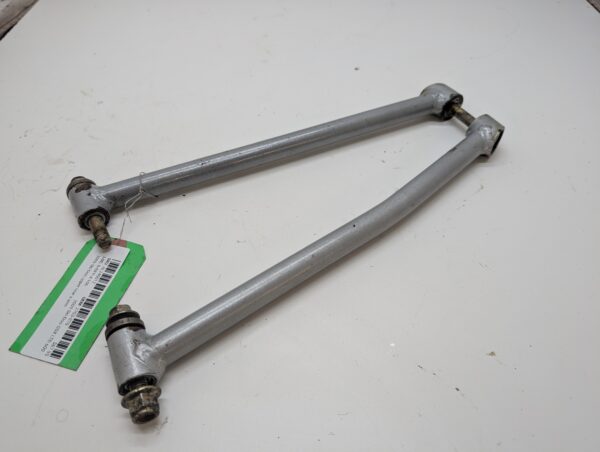 2009 Ski-Doo upper rear a-arm - Image 4