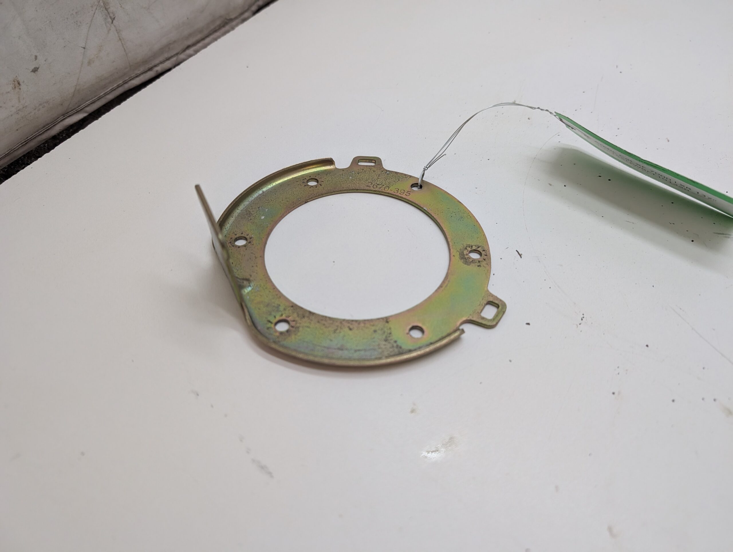 Fuel Pump Retaining Plate - Image 4