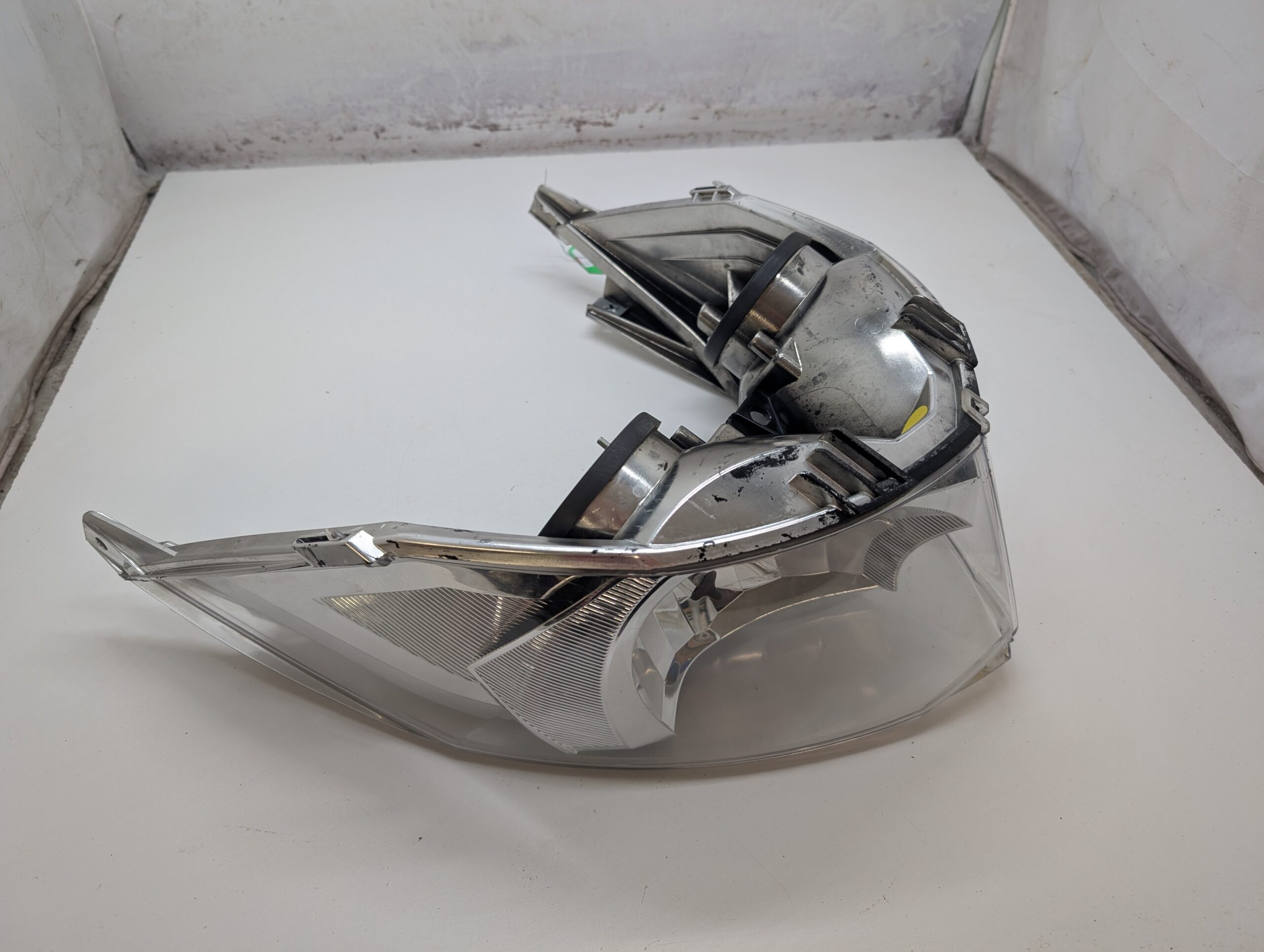 Headlight Assembly - Image 5