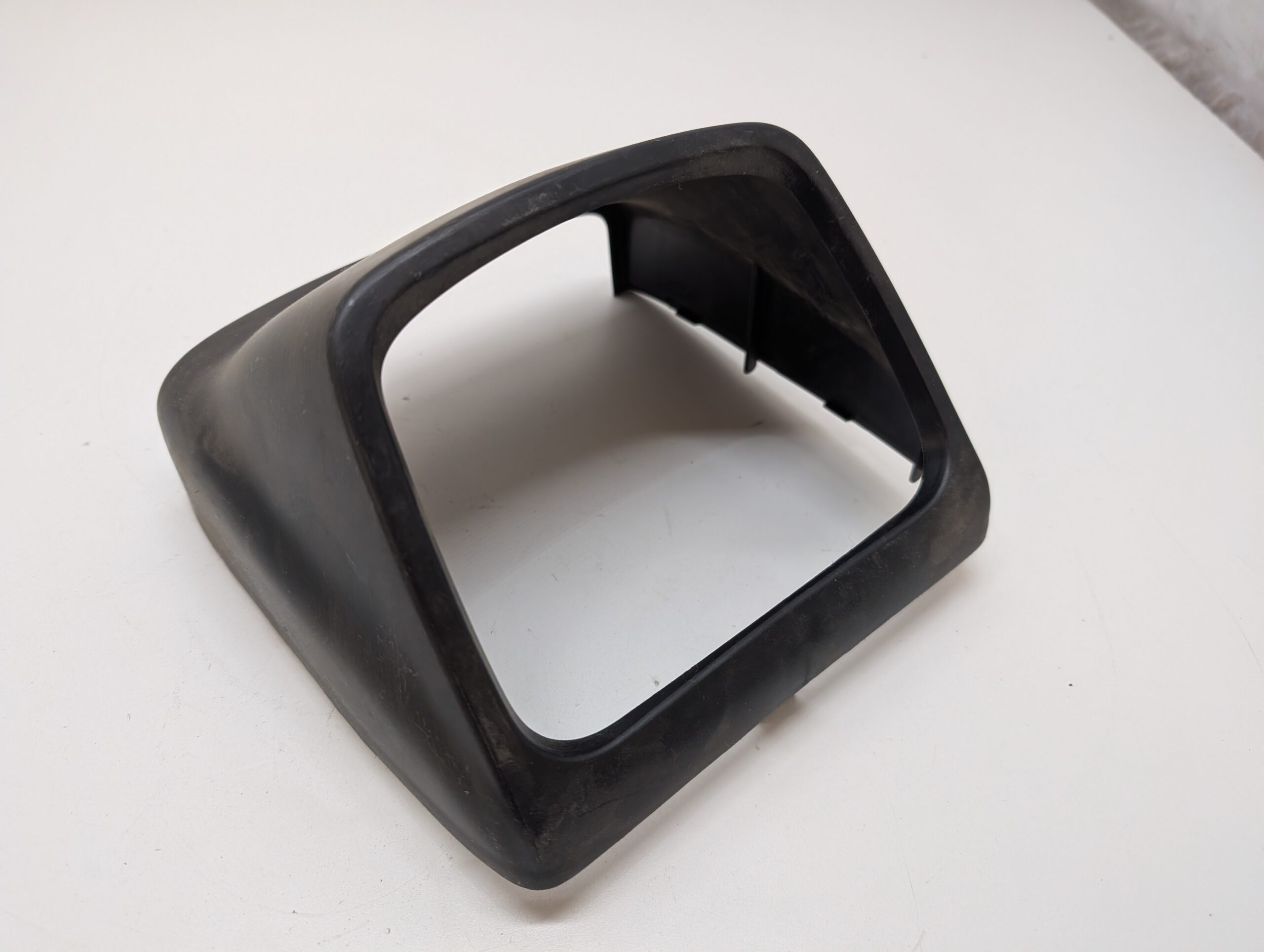 2001 Honda Upper Headlight Case - Image 4