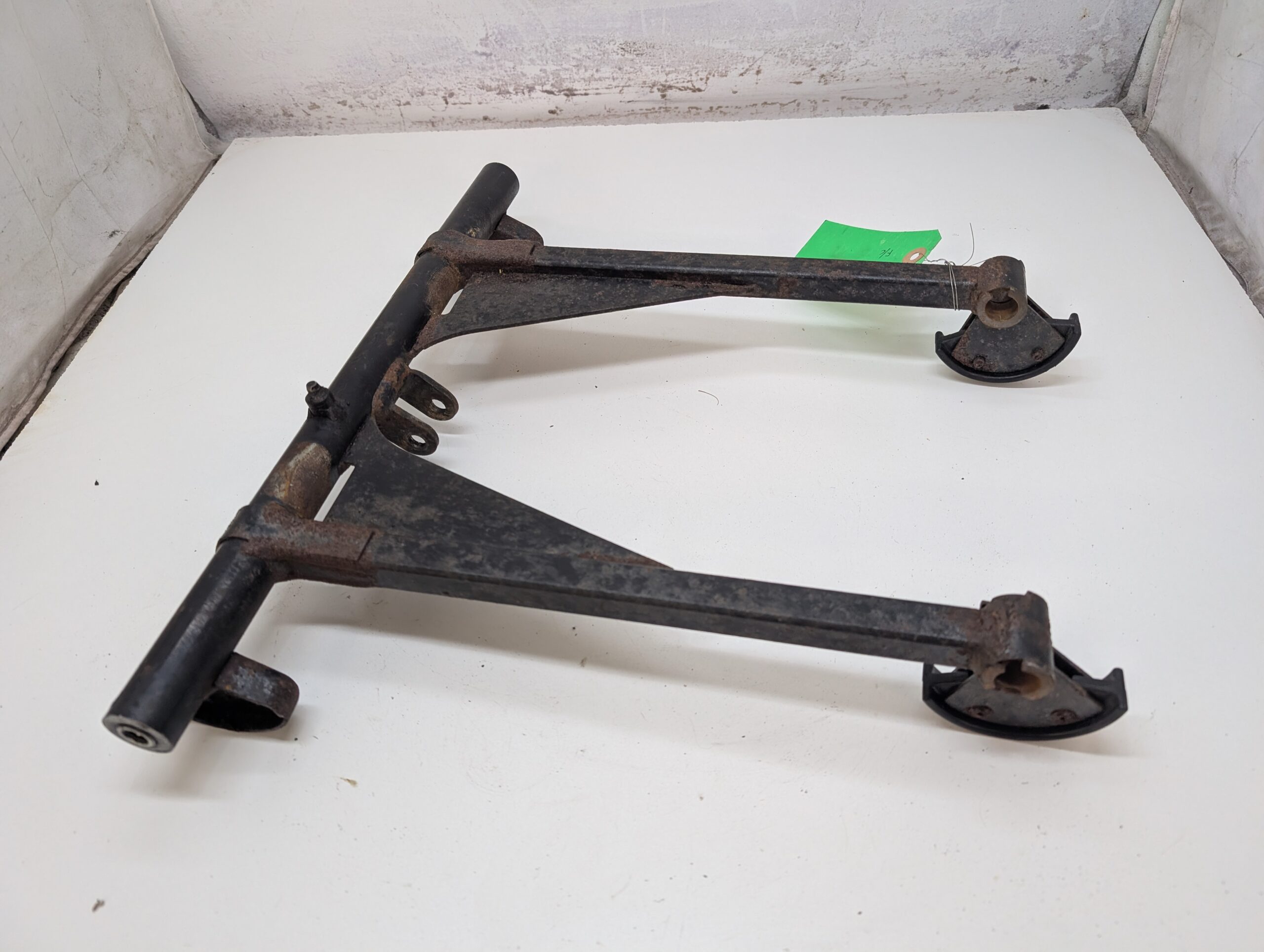 2002 Arctic Cat front arm - Image 5