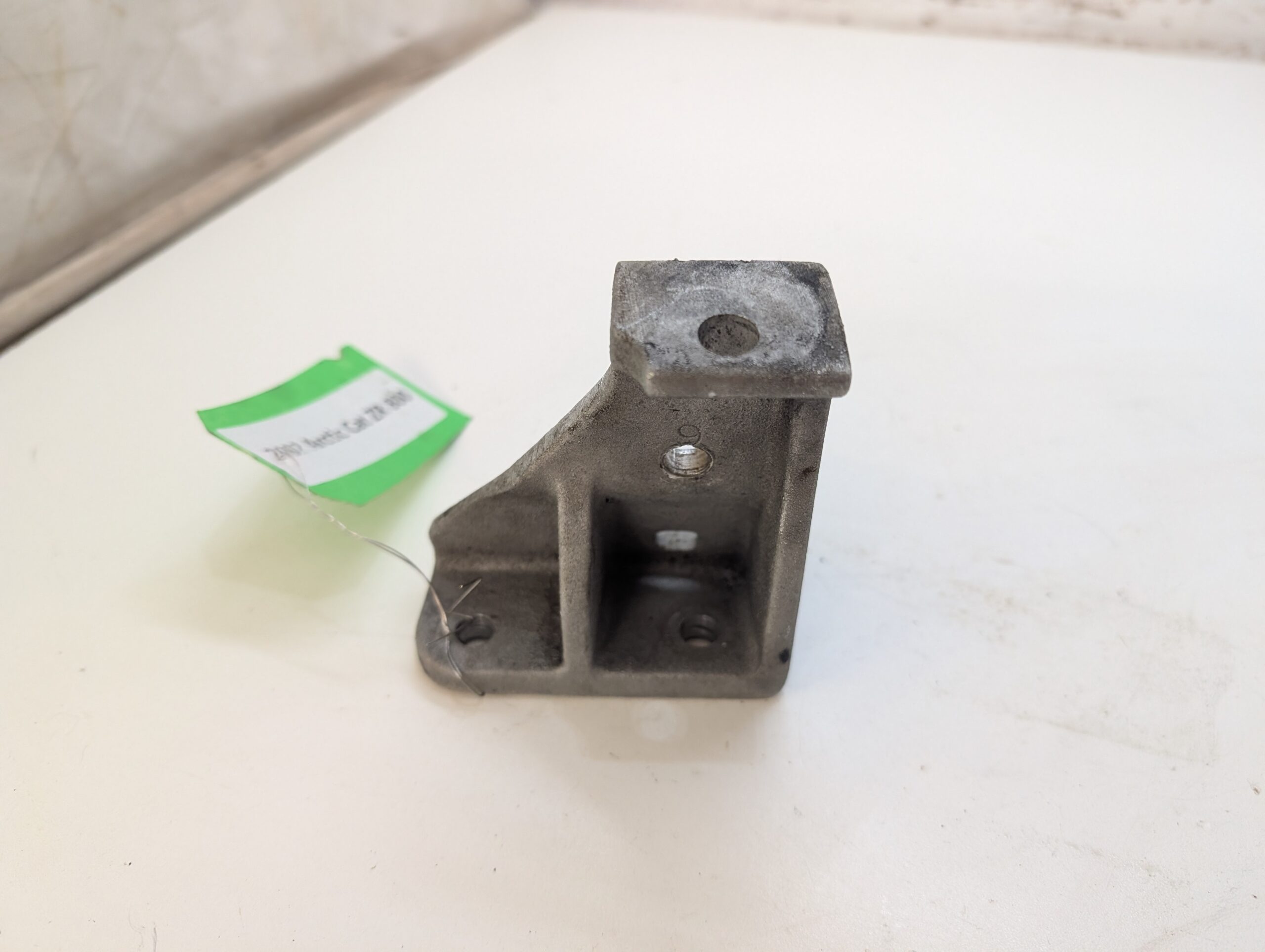 2001 Arctic Cat LR Motor Mount Bracket - Image 4