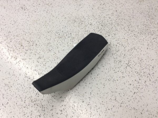 2008 Qlink XP 200 Seat - Image 2
