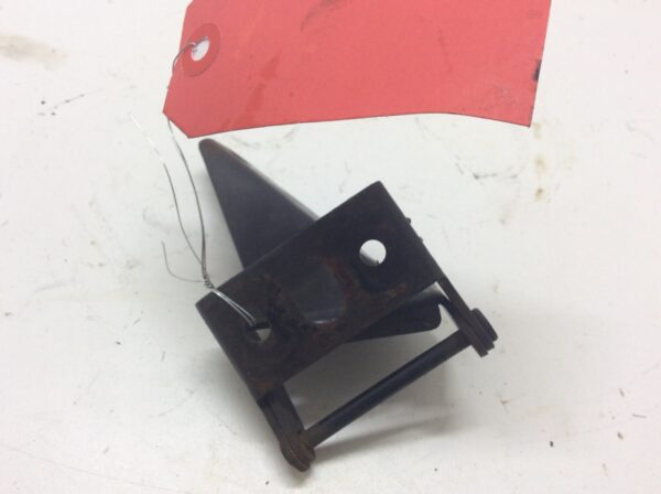 1998 Yamaha LH Hood Hinge - Image 4