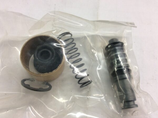 1985 Yamaha MASTER CYLINDER REBUILD KIT - Image 3
