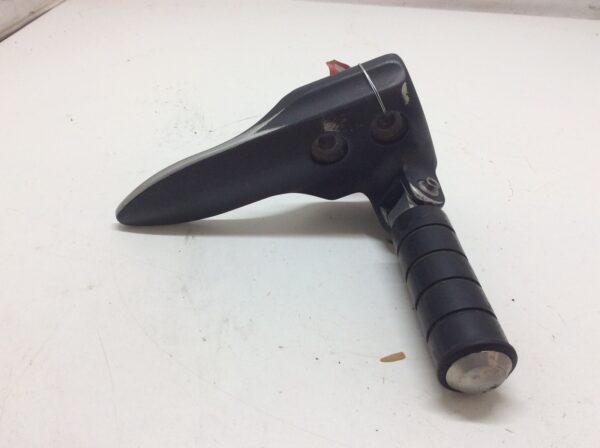 2007 Yamaha Right Passenger Footrest - fits Roadliner - Image 2