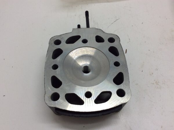 1983-1987 Polaris INDY 600 L/C HEAD - Image 3