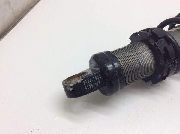 2016 Arctic Cat Center Gas Shock - Image 4