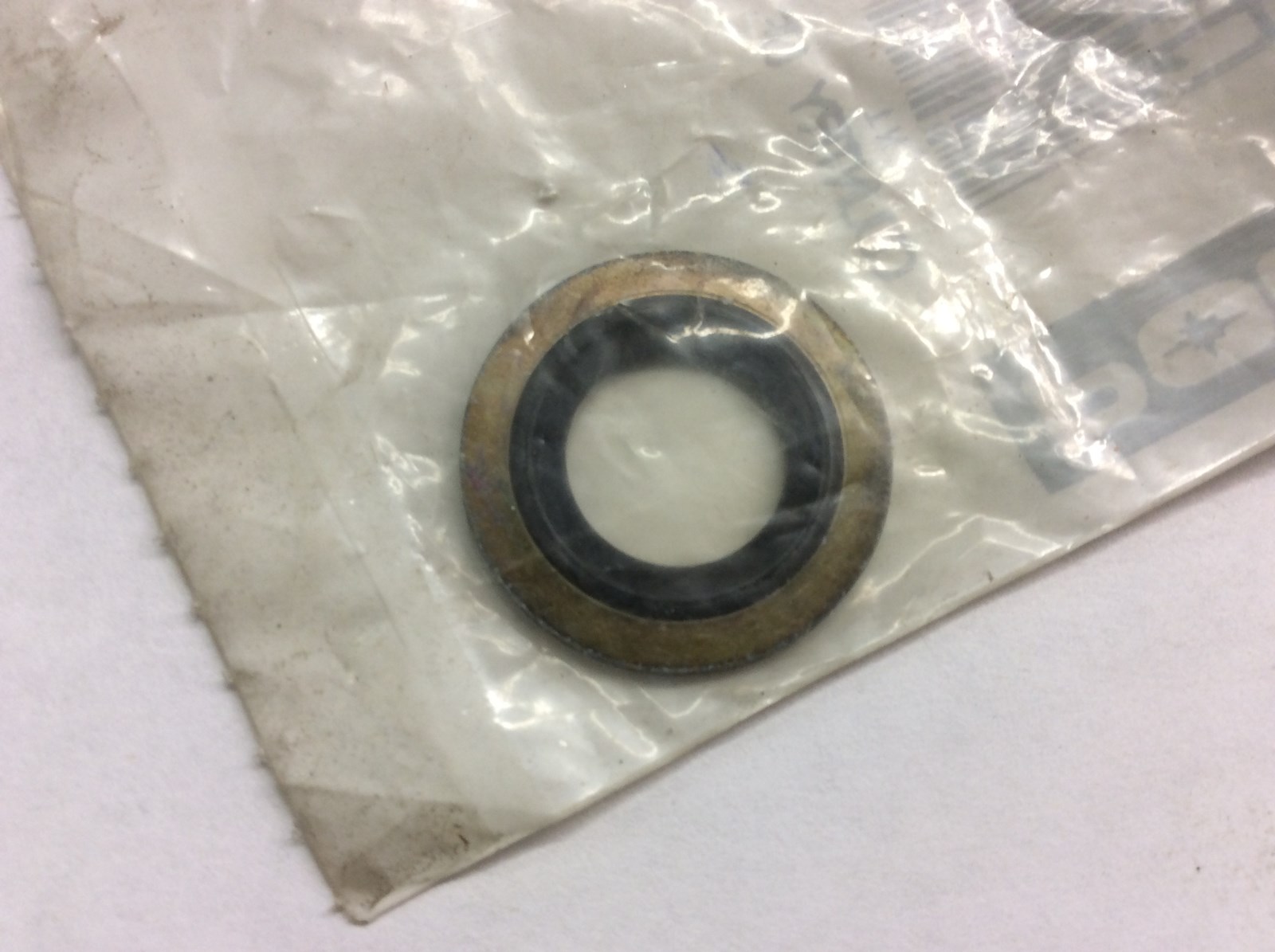 2000 Polaris Seal, Bonded 14MM, Oil Drain - Image 2