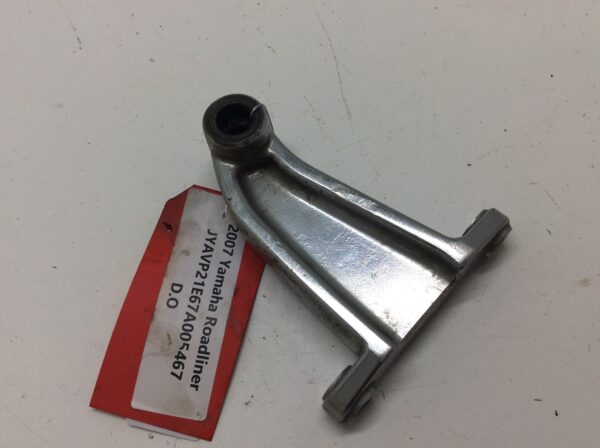 2007 Yamaha Bracket 3 - fits Roadliner - Image 3