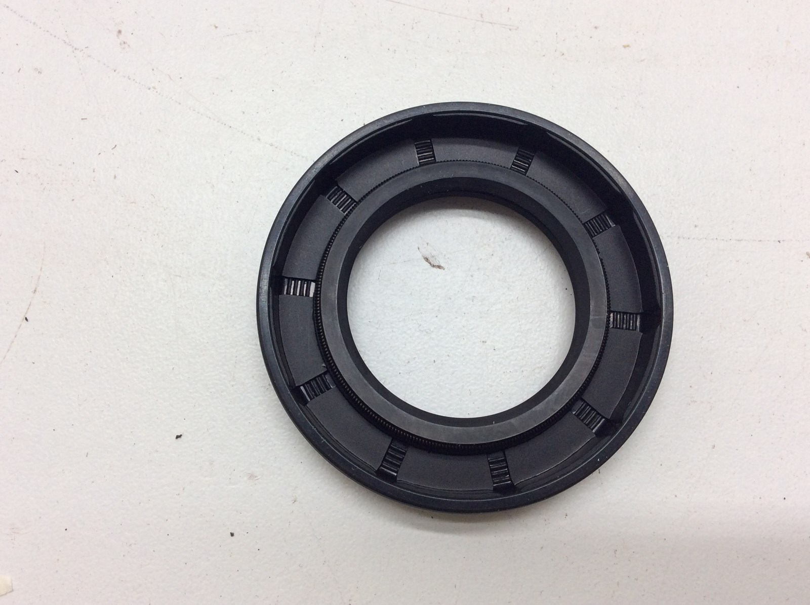 Crankshaft Seal - Image 4