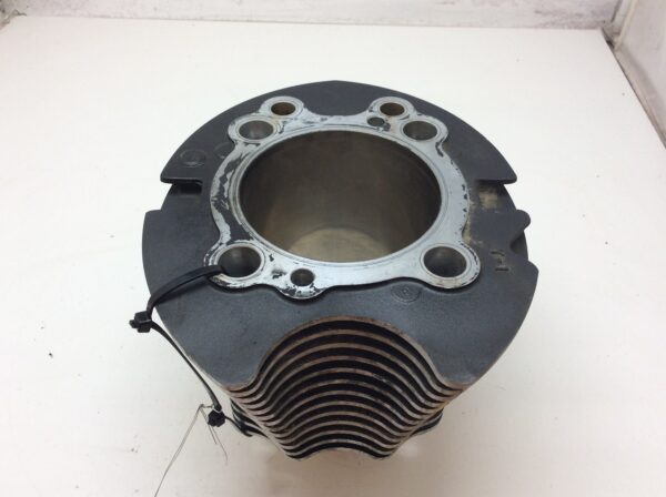 2007 Yamaha Cylinder - Image 2