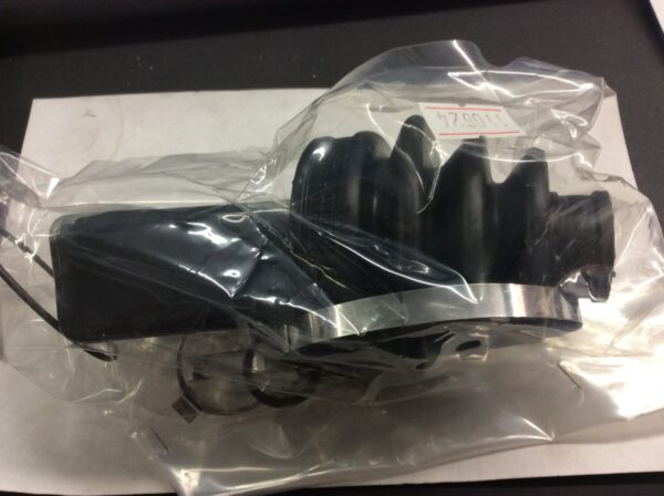 2007 Yamaha Boot Set (Double Offset) - Image 2