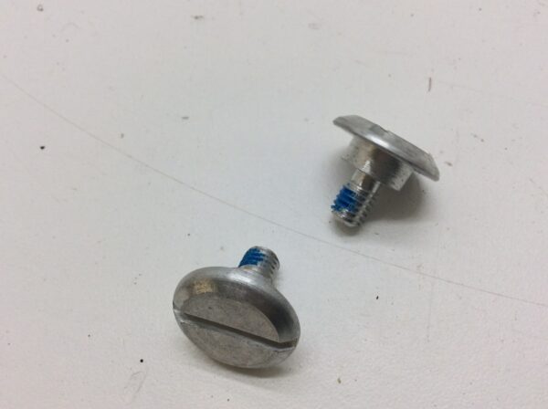 Screws - Set of 2 - Image 4
