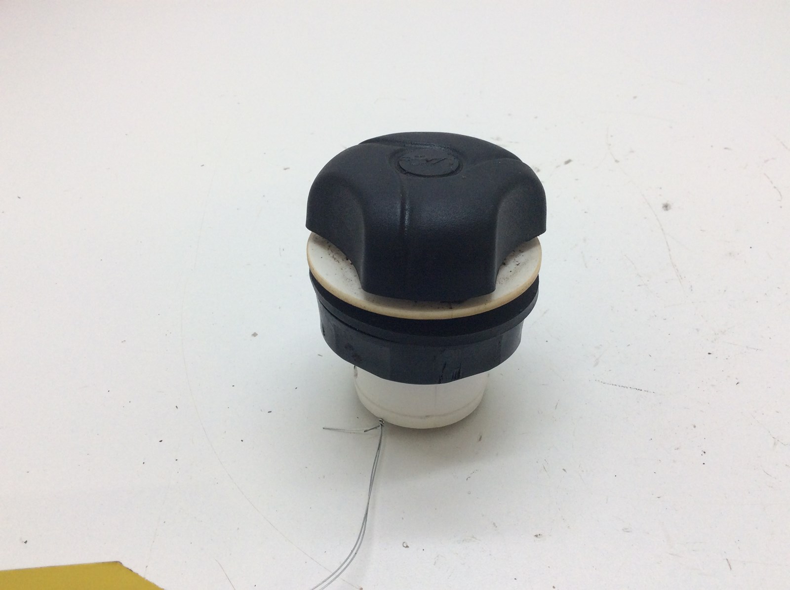 2000 Sea-Doo Fuel Cap Assembly - fits GTX RFI