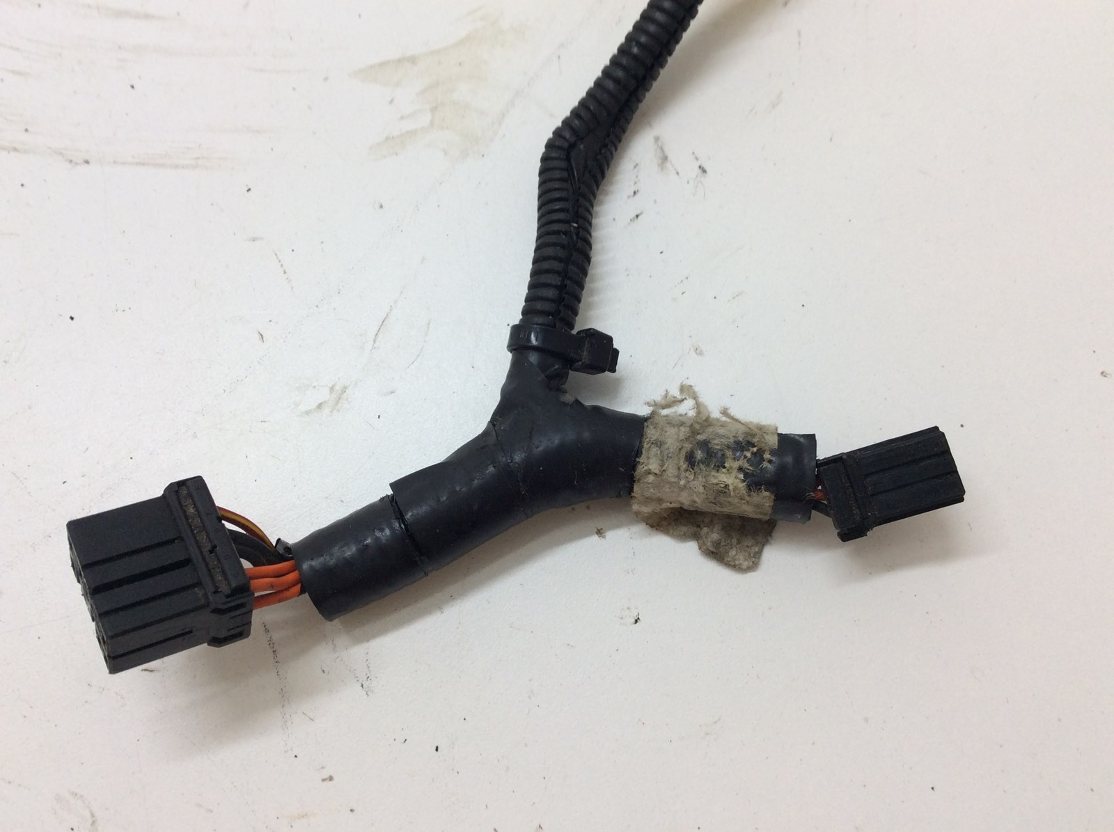 2005 Ski-Doo Seat Harness - Image 4