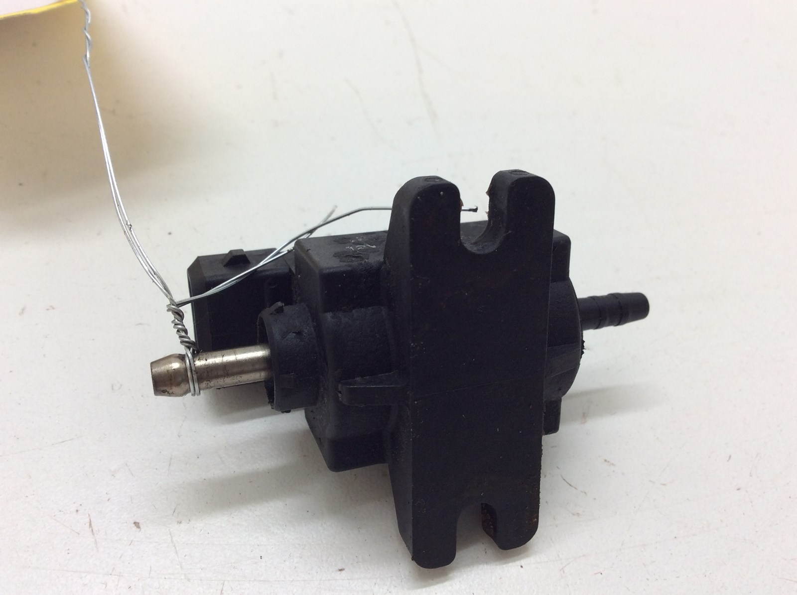 2007 Ski-Doo Solenoid Valve - Image 4