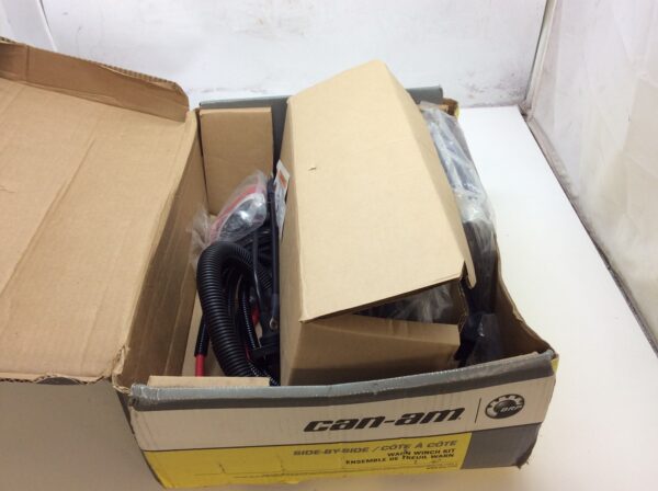 Can-Am Maverick 4000lb Warn RT40  Winch & Mount Kit 715002071 - Image 5