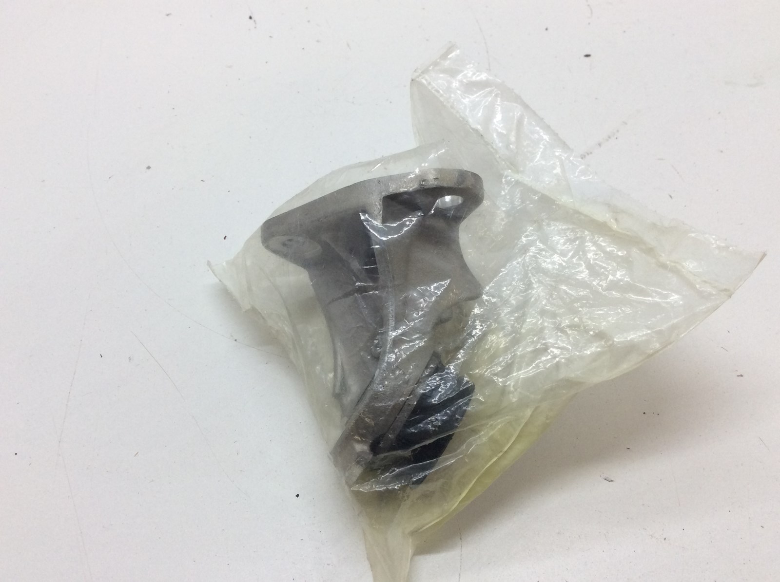 2021 Ski-Doo Motor Mount Mag - Image 3