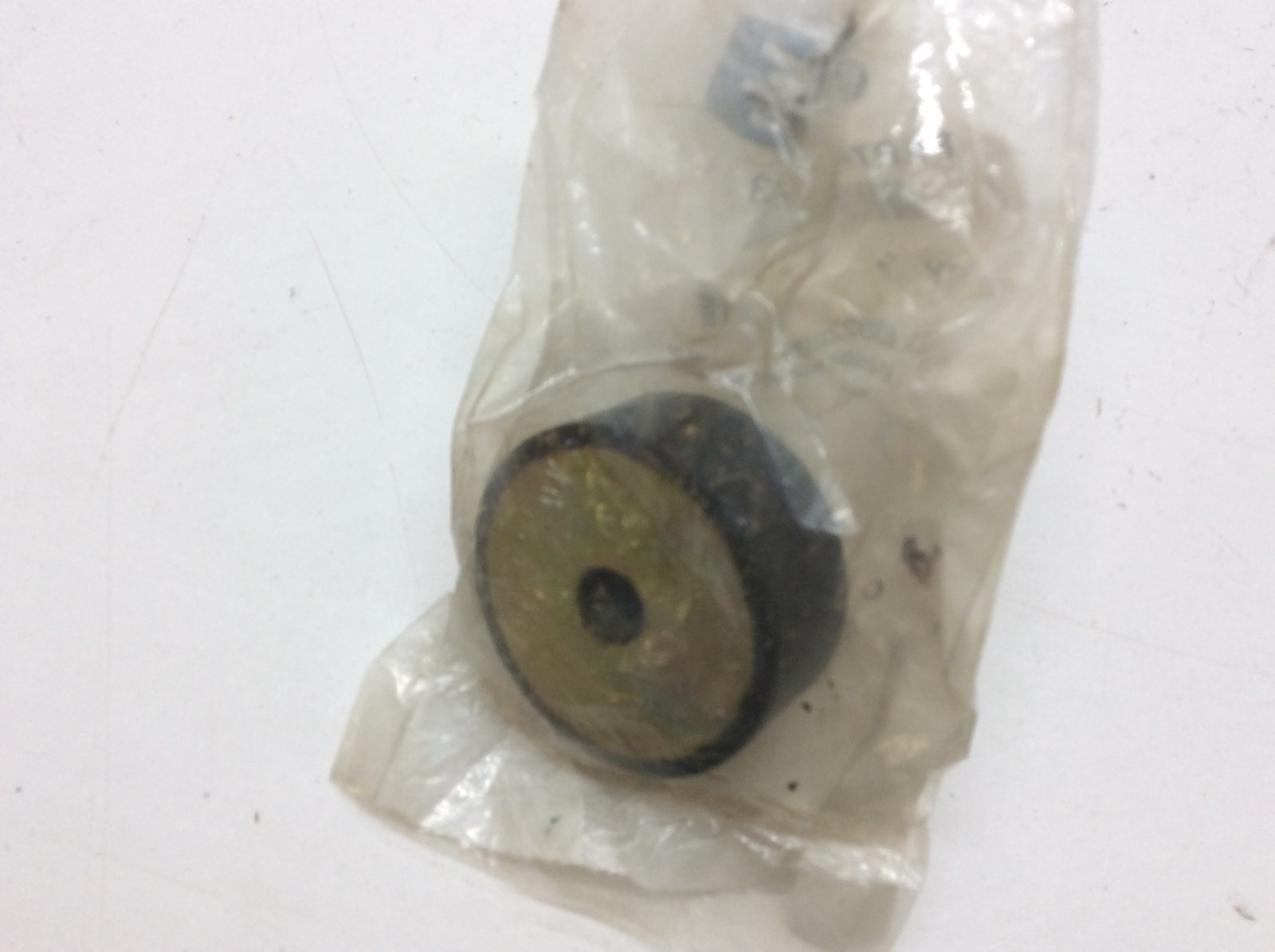 New Bottom Rubber Engine Mount - SEE COMMENTS - Image 3