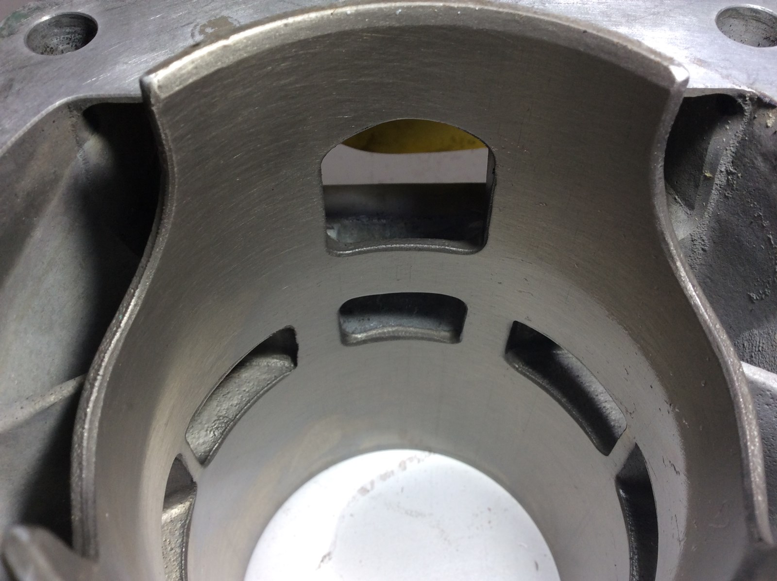 2003 Ski-Doo Cylinder - Image 4