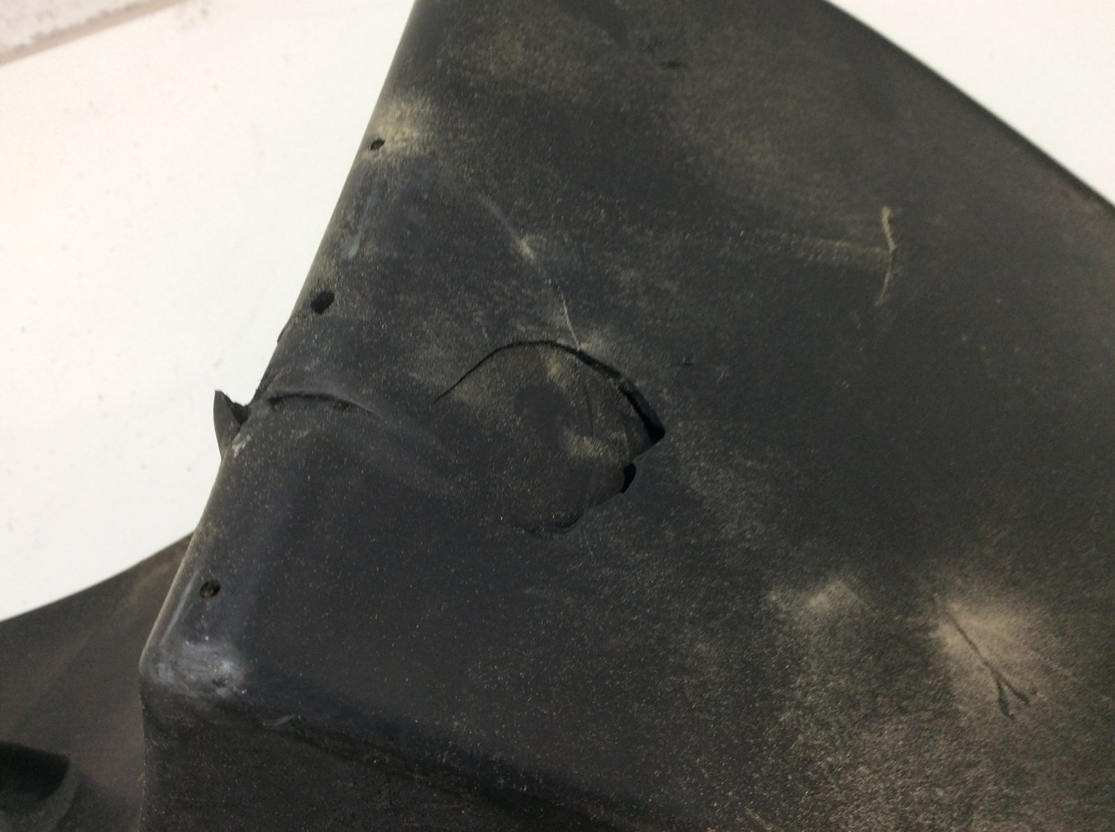 2005 Polaris Airbox - Image 4