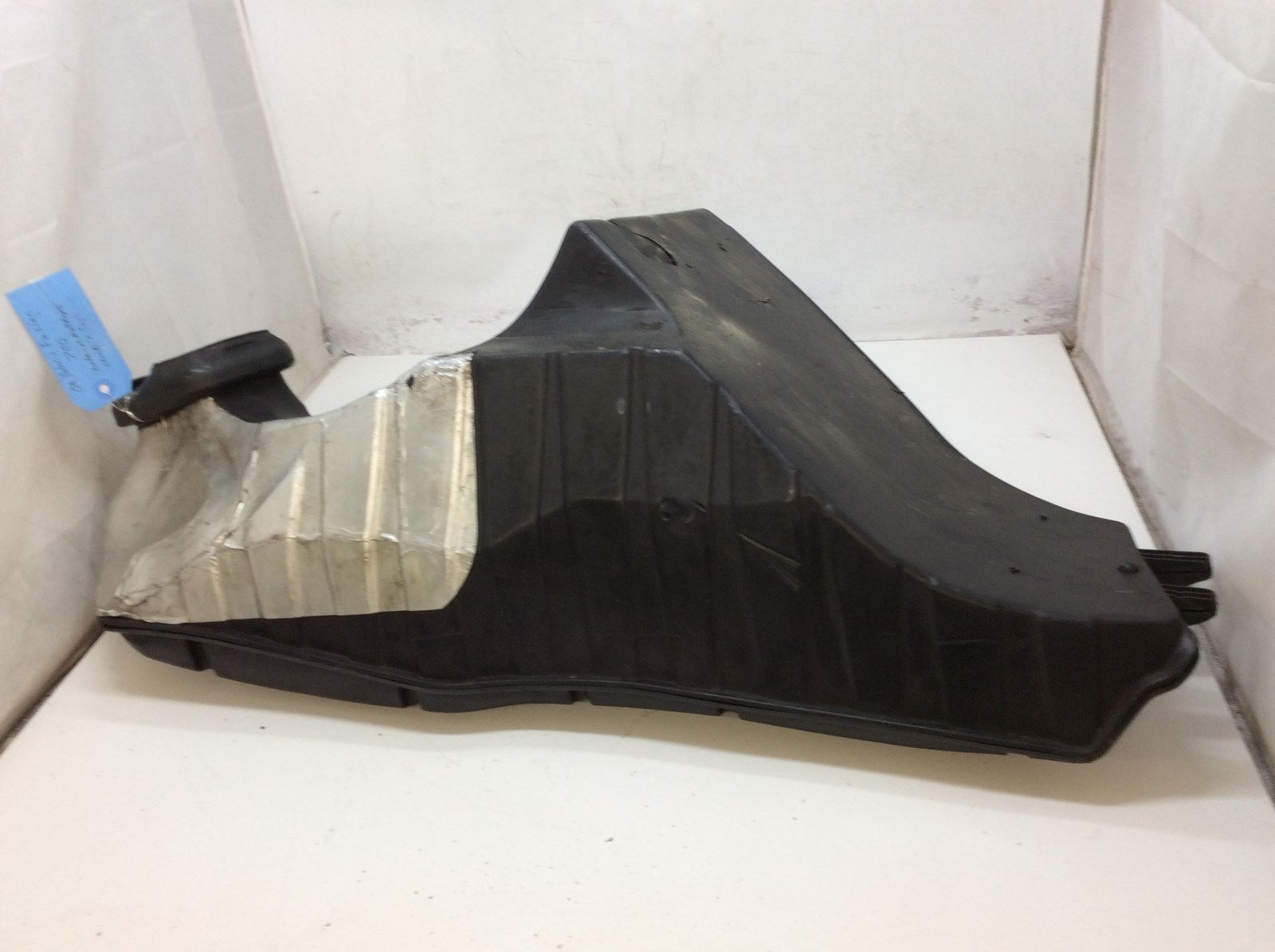 2005 Polaris Airbox - Image 5