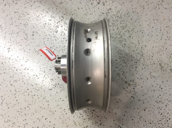 2007 Yamaha Rear wheel  YAMAHA ROADLINER - Image 2