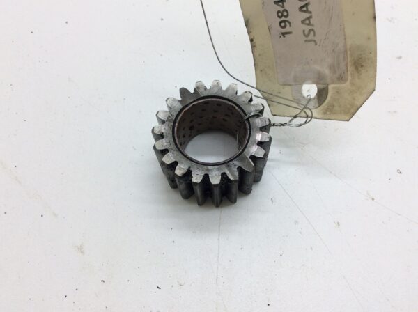 1984 Suzuki Primary Drive Gear 19T - Image 2