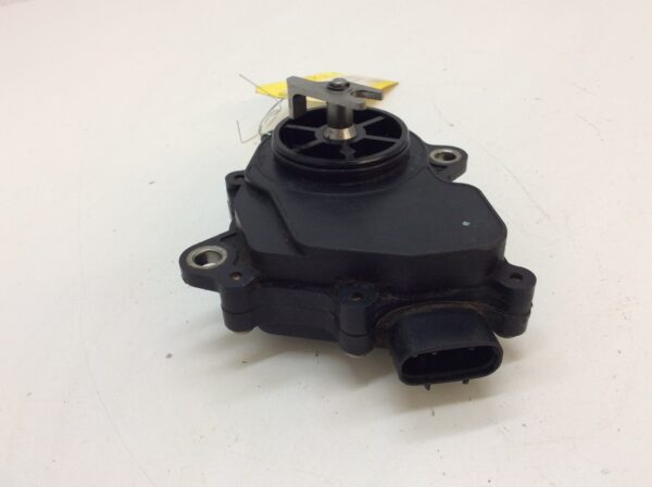 2003 Bombardier Front Drive Actuator - Image 3