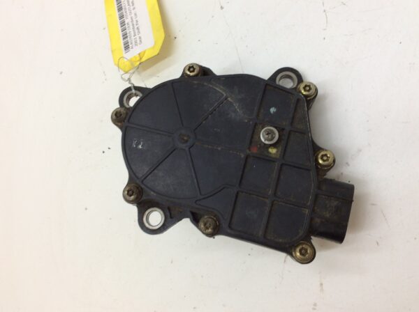 2003 Bombardier Front Drive Actuator - Image 5