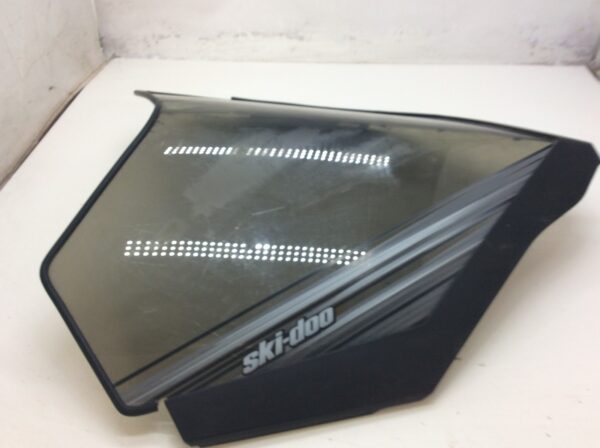 2009 Ski-Doo Low Windshield - Image 2