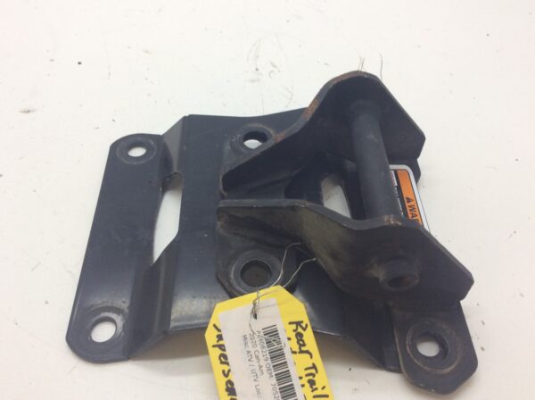 2020 Can-Am Lonestar Rear Trailing arm plate with hook attachment - Image 2