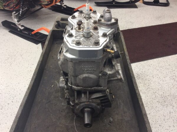 2005 Ski-Doo Motor - Image 2