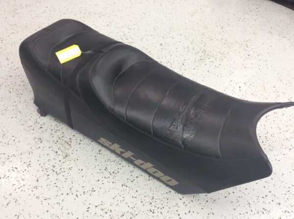 1999 Ski-Doo Seat