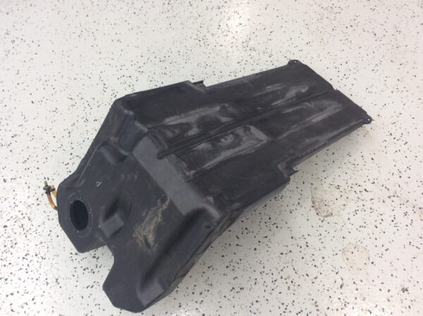 2006 Polaris Gas Tank - Image 5
