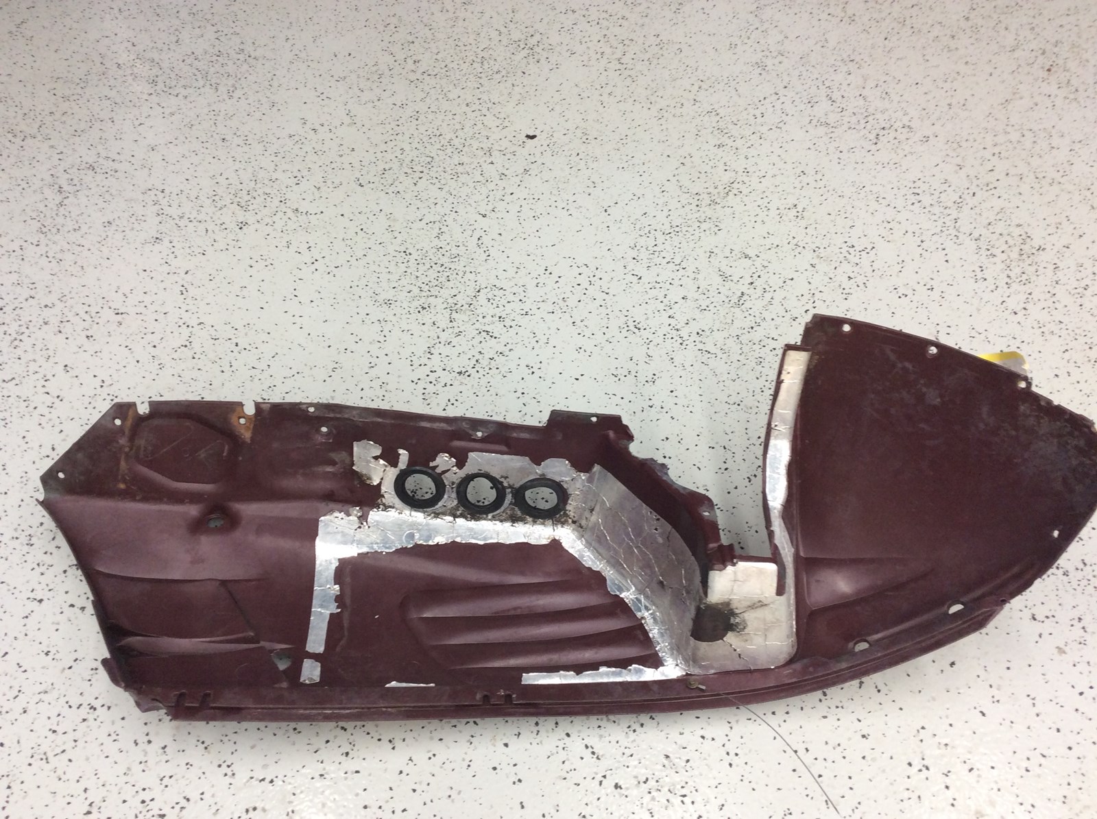 1999 Ski-Doo RH Belly Pan - Image 5