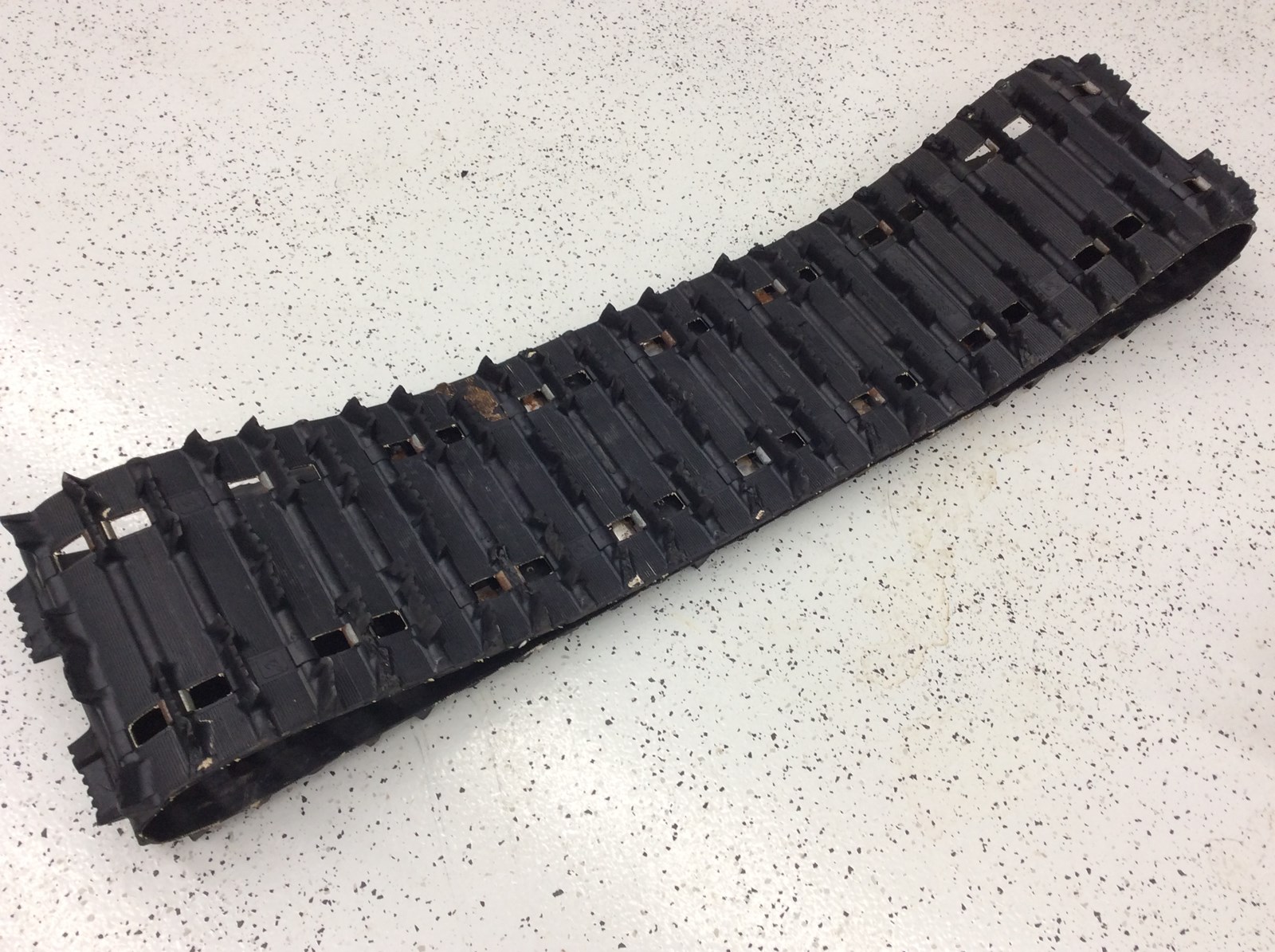 2003 Ski-Doo 15x136x1.5" Track - Image 2