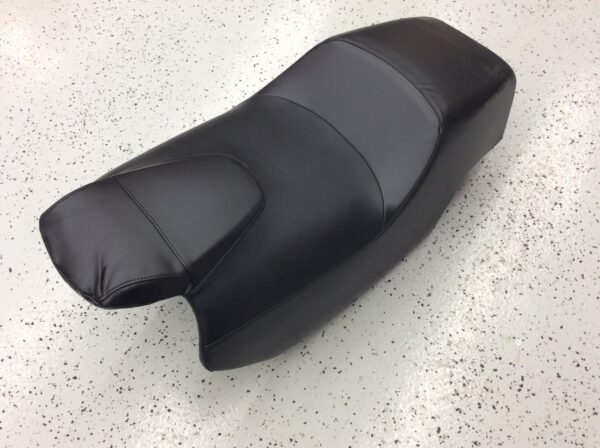 2007 Arctic Cat Seat - Image 2