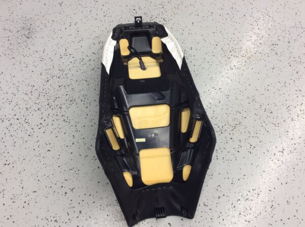 2023 Arctic Cat Seat - Image 5