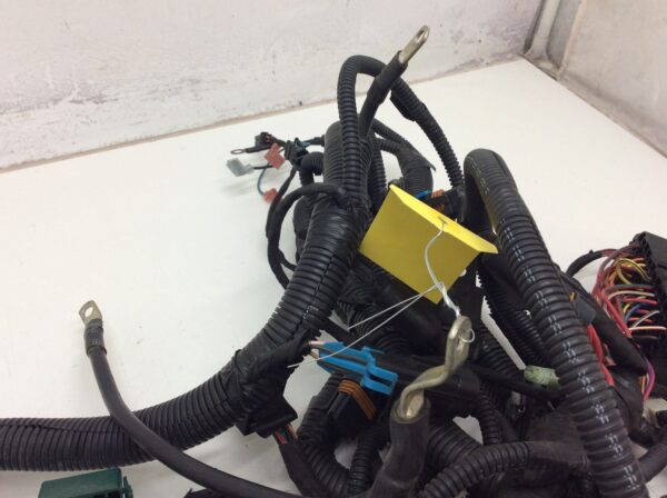2016 Can-Am Maverick 1000 Main Harness - Image 4