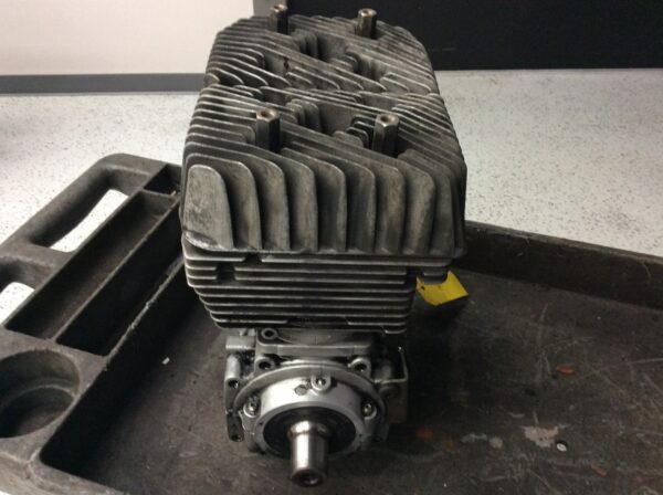 2002 Ski-Doo Motor - Image 2