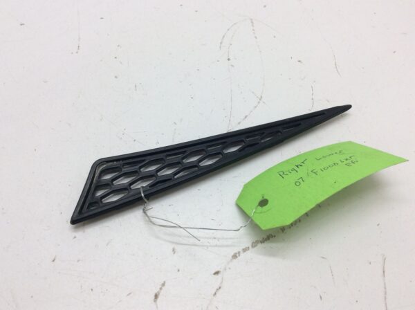 2007 Arctic Cat Front Right Hood Vent