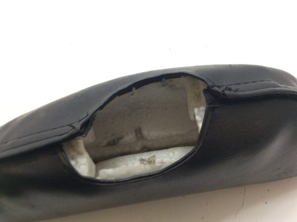 2001 AC ZR 600 EFI L/C Handlebar Cover - Image 4