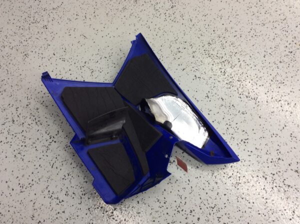 2014 Yamaha LH Side Panel - Image 4
